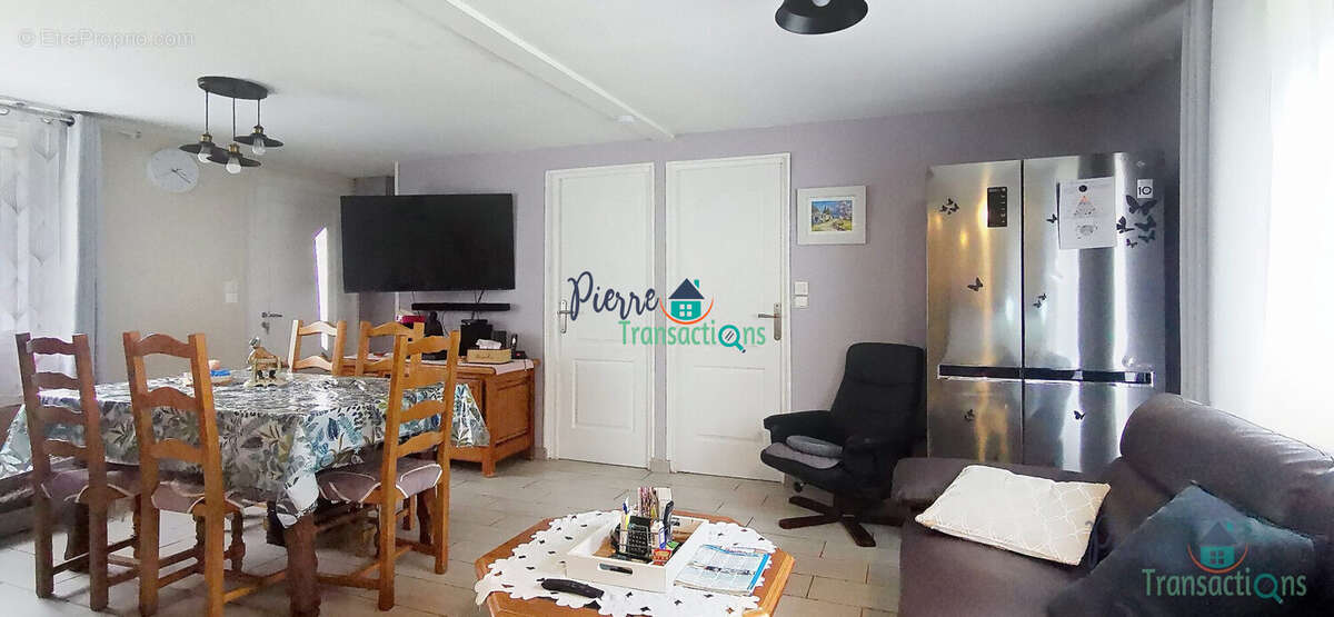 Maison à GRUCHET-LE-VALASSE