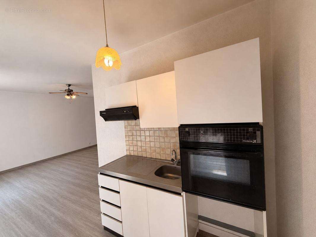 Studio à vendre au centre ville de Brest - photo 2