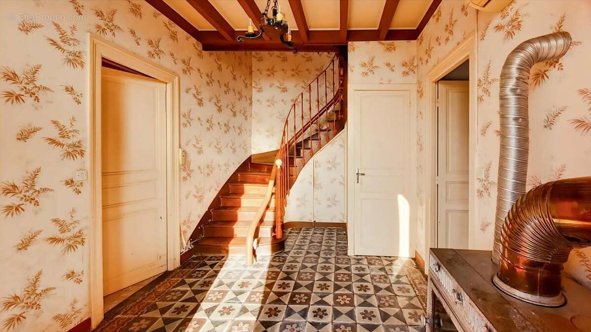 Maison à SAINT-FORT-SUR-GIRONDE