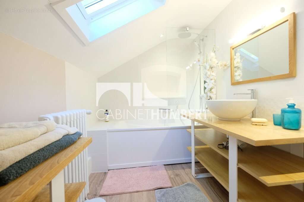 Maison à SAINT-ETIENNE