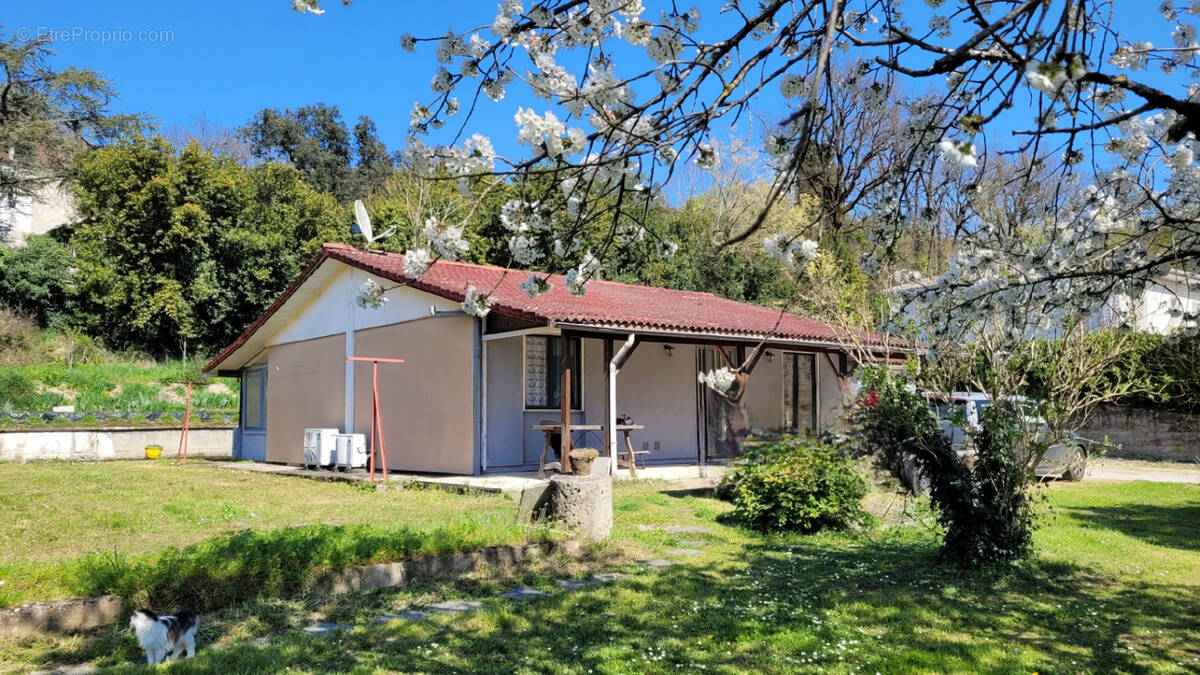 Maison à NICOLE