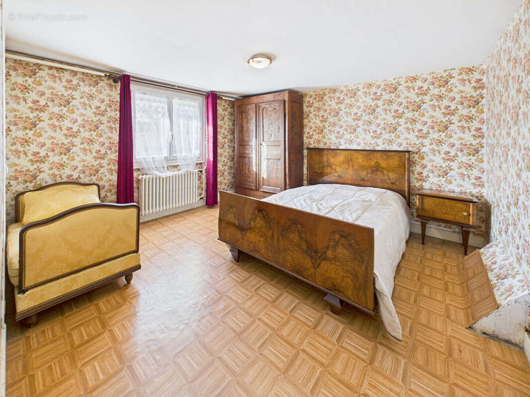 Maison à CLERMONT-FERRAND