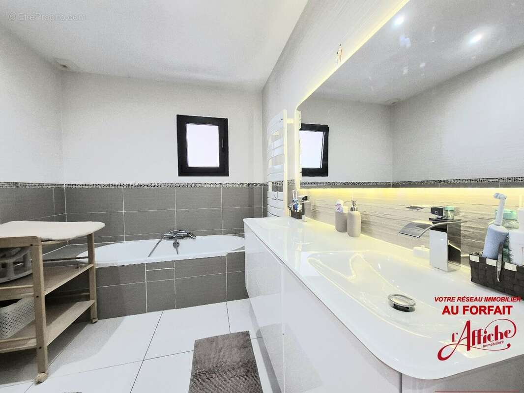 Maison à GAGNAC-SUR-GARONNE