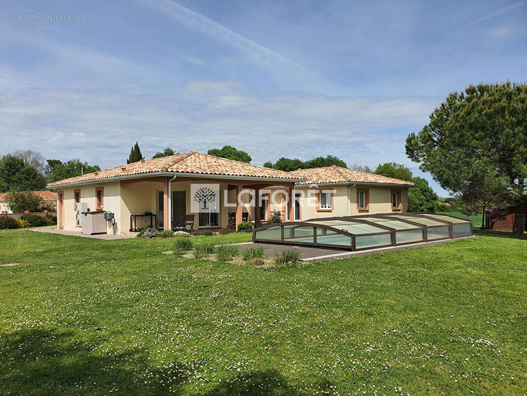 Maison à VILLAUDRIC