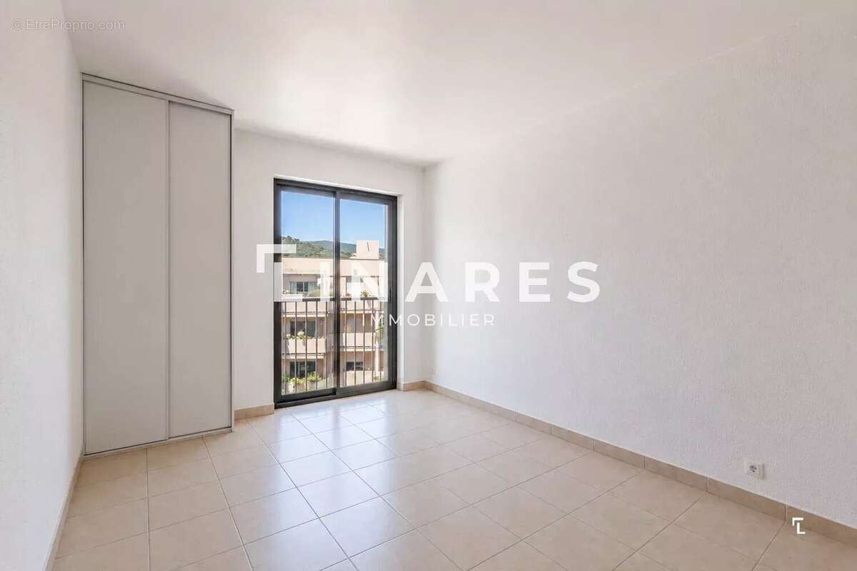 L'AZUR - Appartement T3 de 76m2 - Terrasse  - 83240 CAVALAIRE SUR MER - photo 9