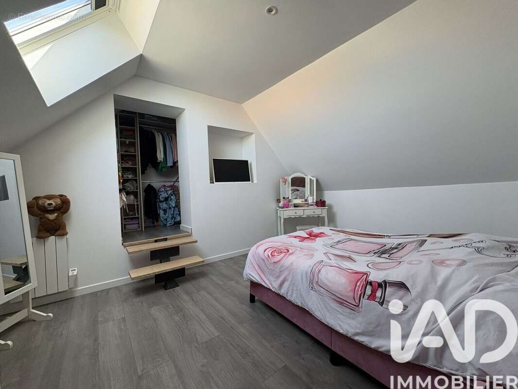 Maison 288 m² à Bourthes  - photo 9