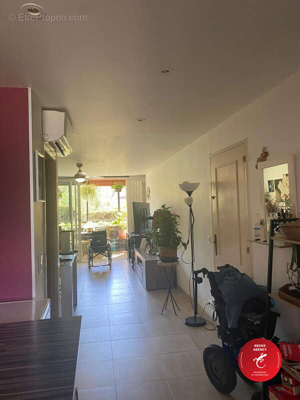 Appartement à COGOLIN