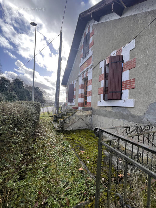 Maison à SAINT-CYPRIEN