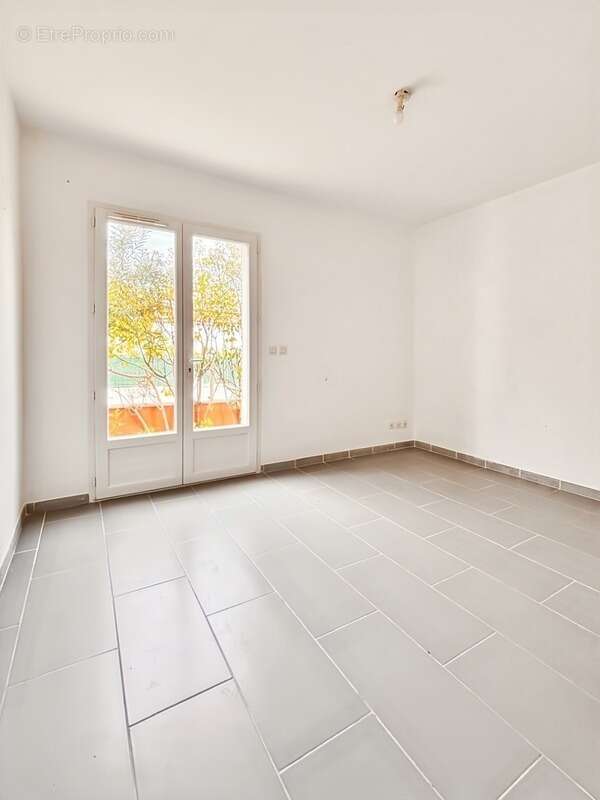 Maison à SAINT-BAUZILLE-DE-PUTOIS