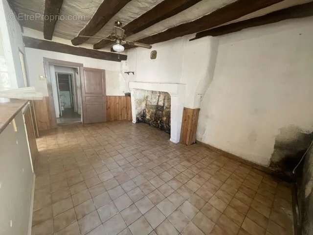 Maison à BUEIL-EN-TOURAINE