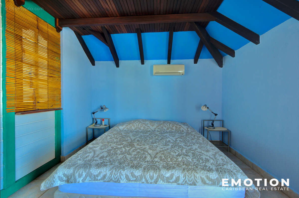 Maison à SAINTE-ROSE