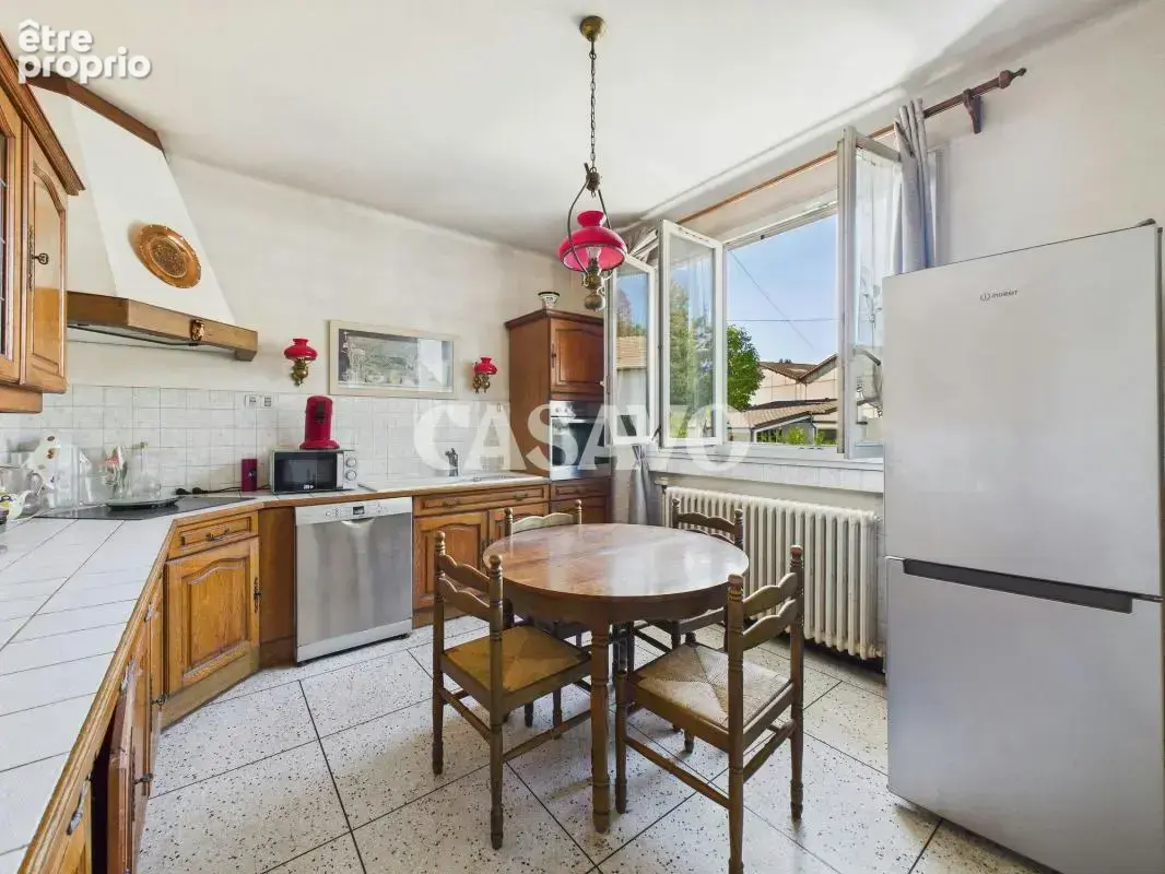 Vente Maison 5 pièces de 108m² - 94290 Villeneuve-le-Roi - photo 11