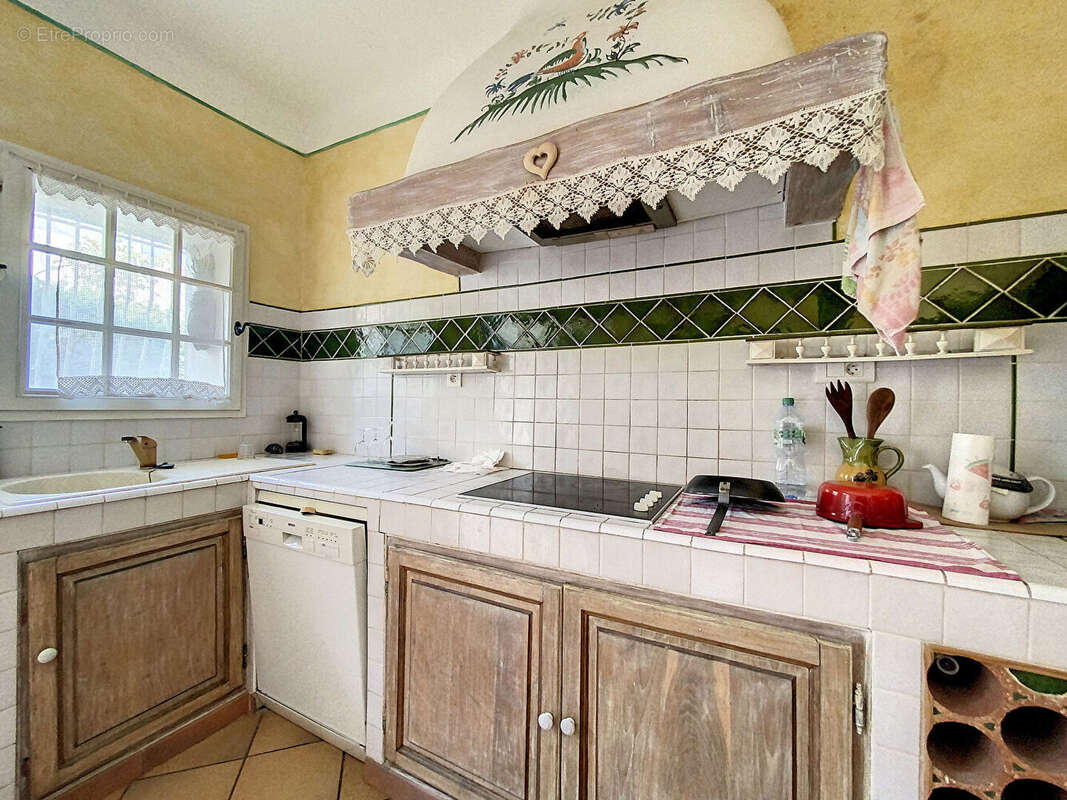 Maison à LA MOTTE-D&#039;AIGUES