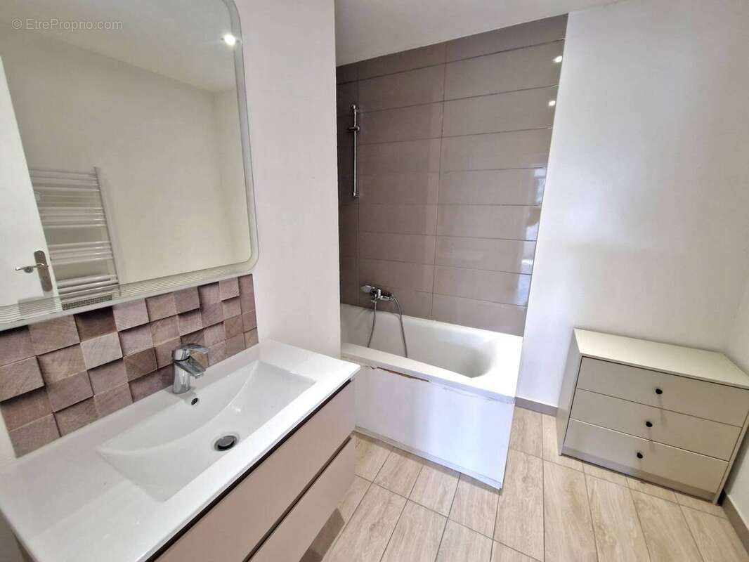 Appartement à CHASSIEU