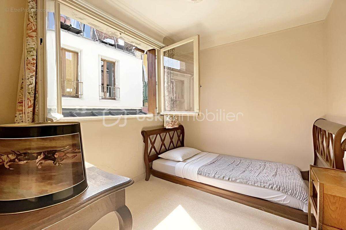 Maison à PARIS-19E