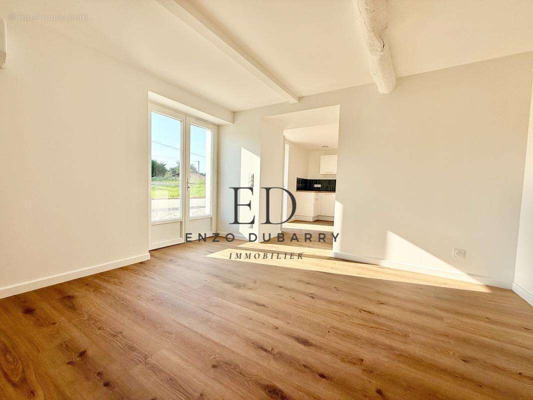 Appartement à LAHONCE