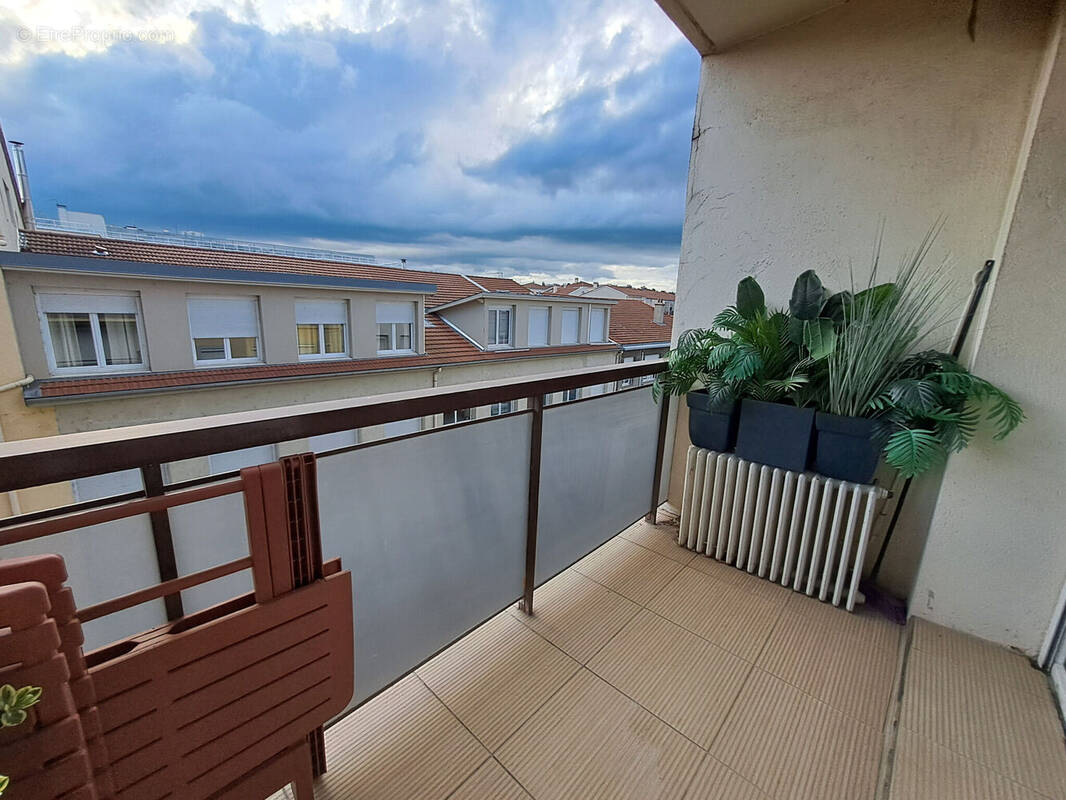 Photo 1 - Appartement à SAINT-ETIENNE