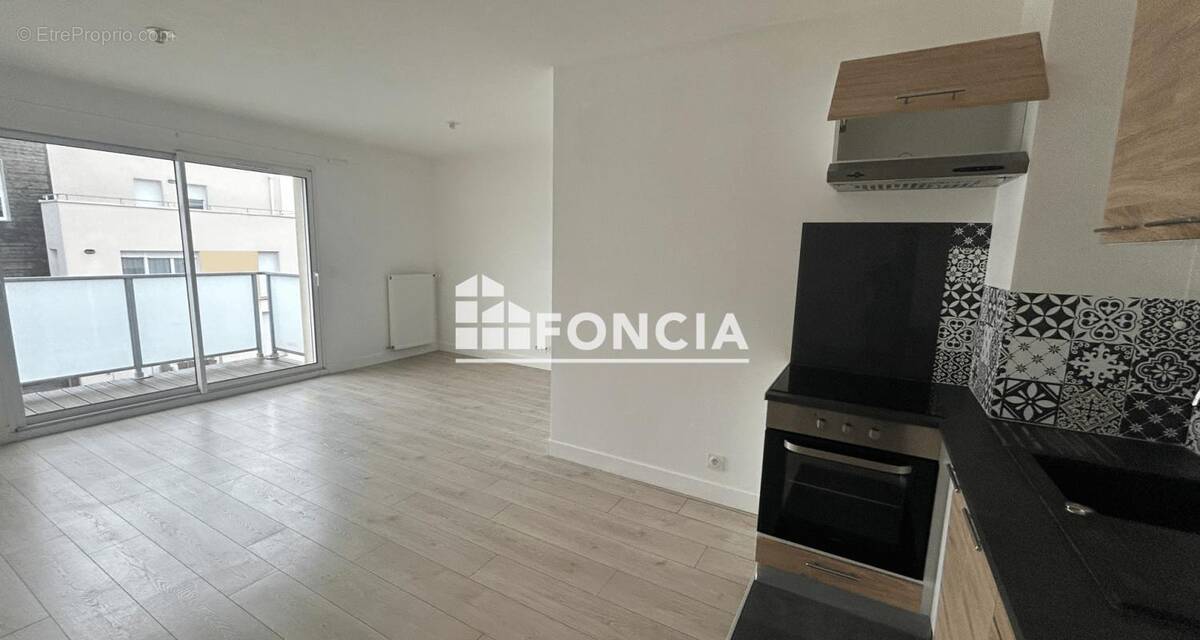 Appartement à LUCE