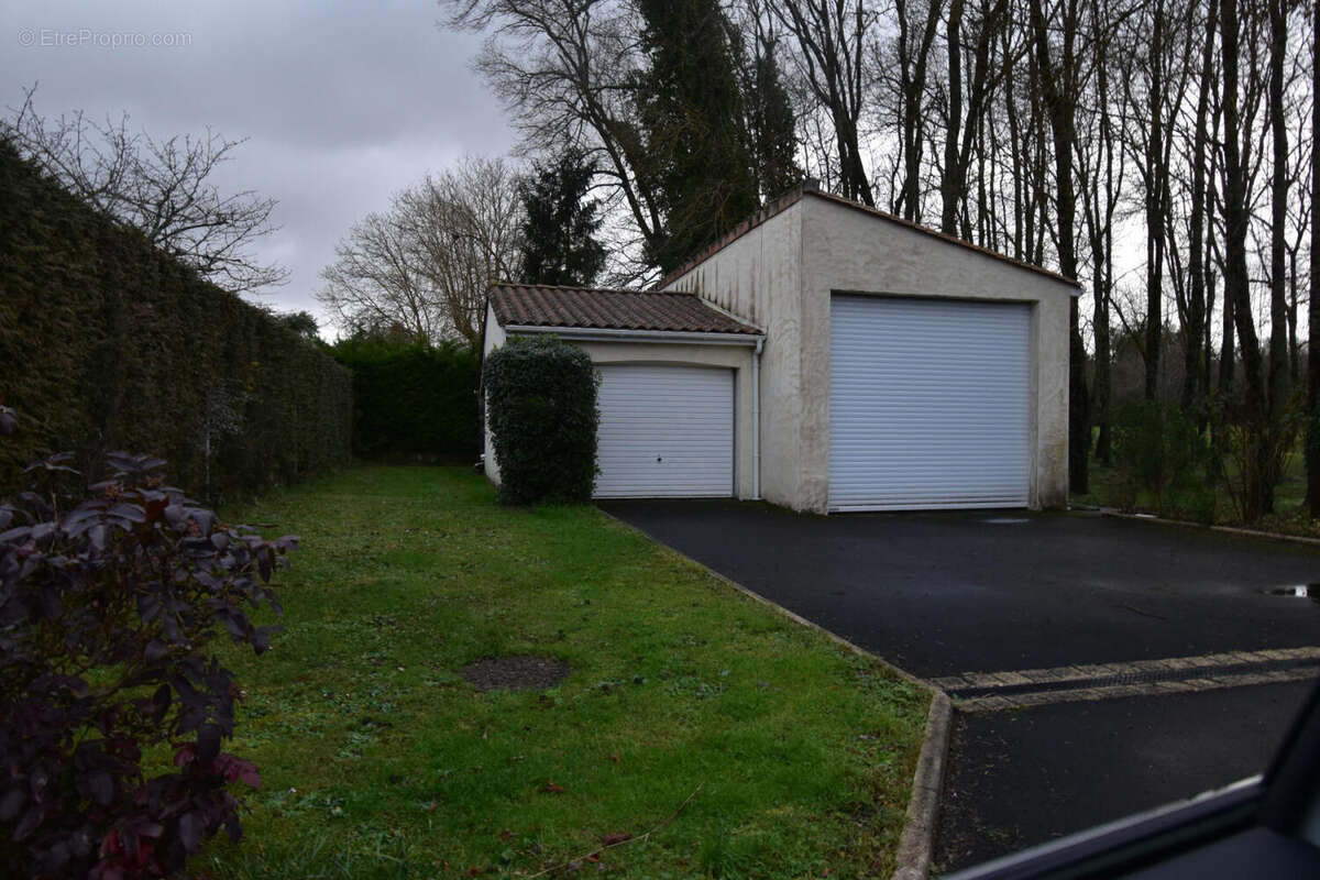 DSC_0092 - Maison à L&#039;ISLE-D&#039;ESPAGNAC