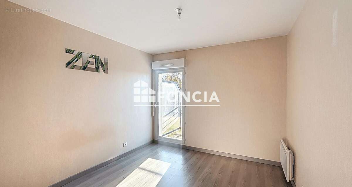 Appartement à FLEURY-SUR-ORNE