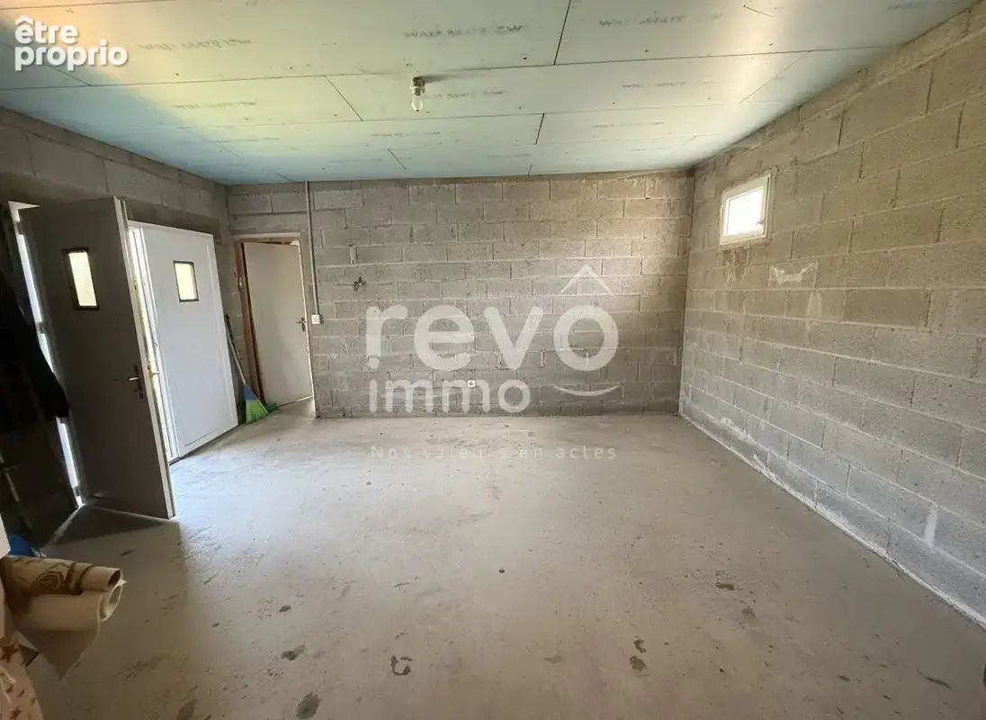 Construction traditionnelle de 117 m² de plain pied, entouré de nature - photo 8