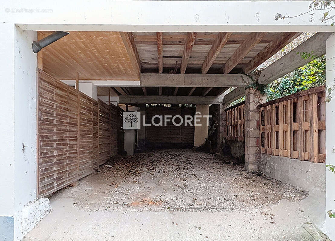 Appartement à FRAISANS