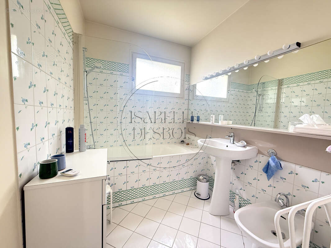 Appartement à CHAMBOURCY