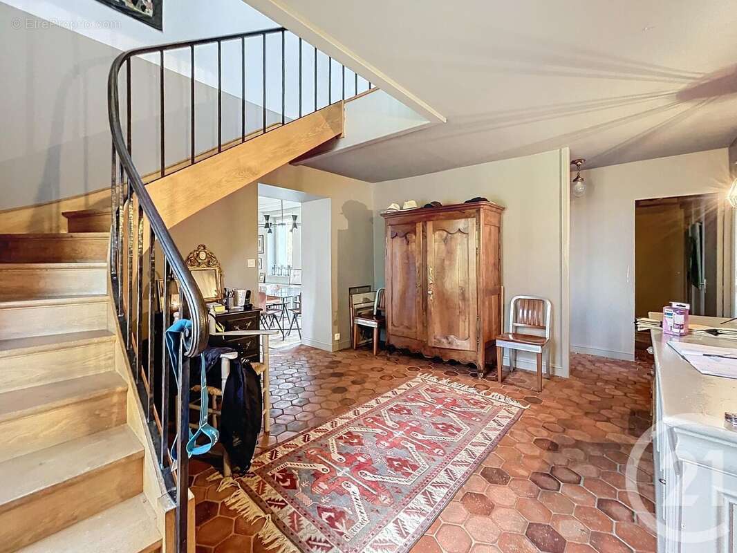 Maison à LAVAL-EN-BRIE