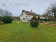 Maison à CHAMPAGNOLE