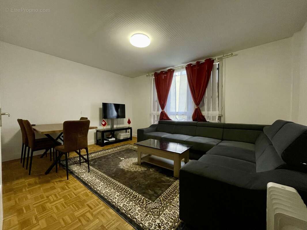 Appartement à COMPIEGNE