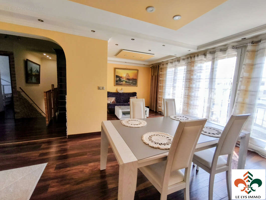 Maison à CHALONS-EN-CHAMPAGNE