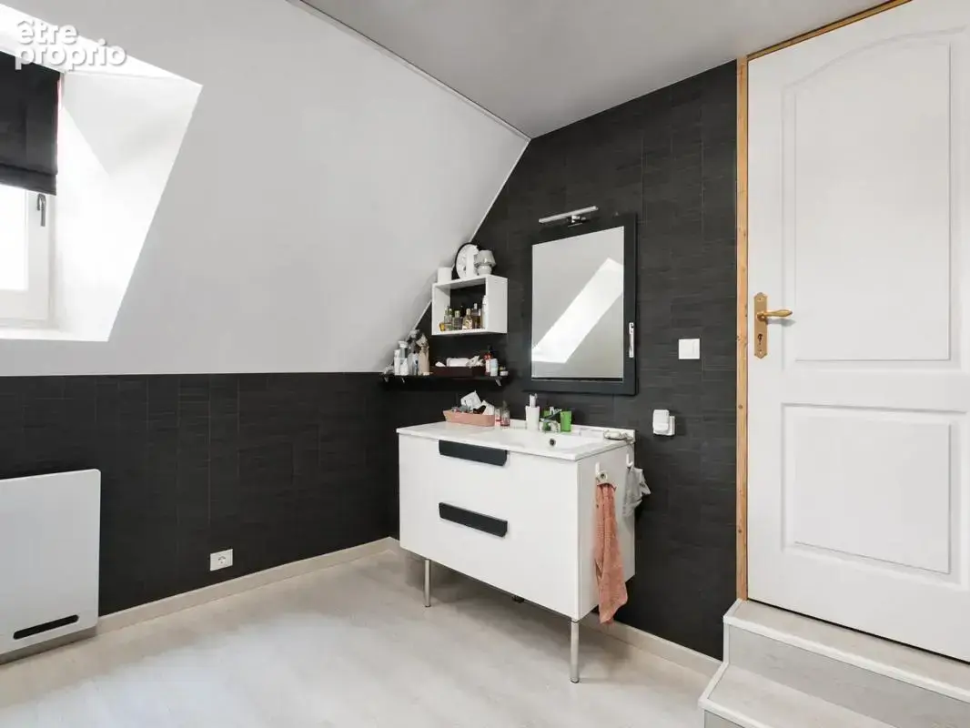 Maison de 4 pièces de 110 m² à Manlay - photo 8