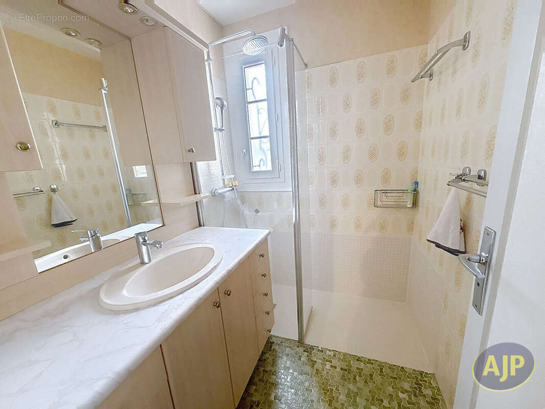 Maison à LE POULIGUEN