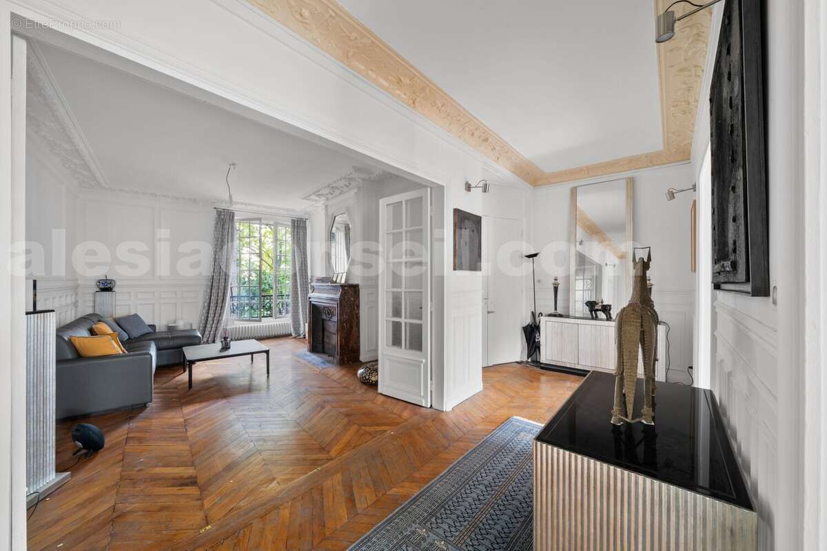 Photo n°8 - Appartement à PARIS-14E