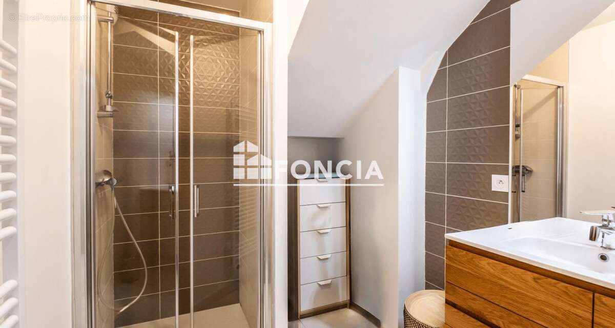 Appartement de 97,37 m² au pied des pistes de ski - photo 6