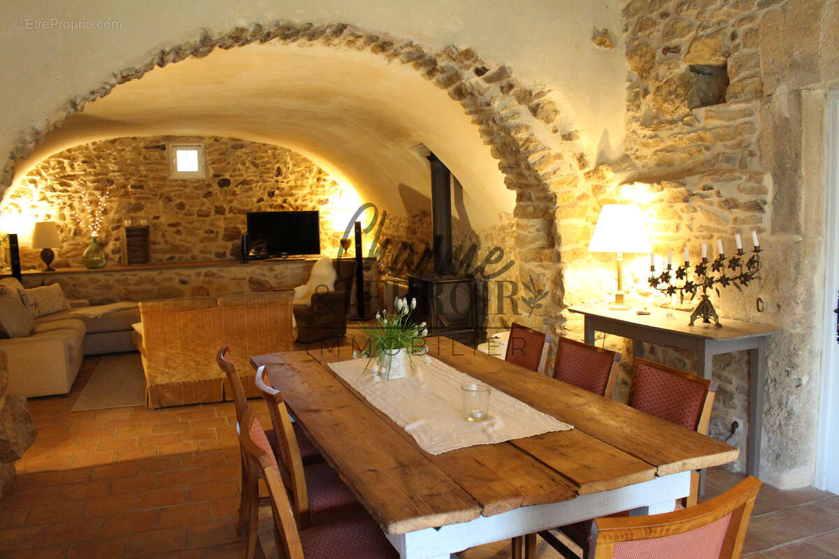 Maison à UZES