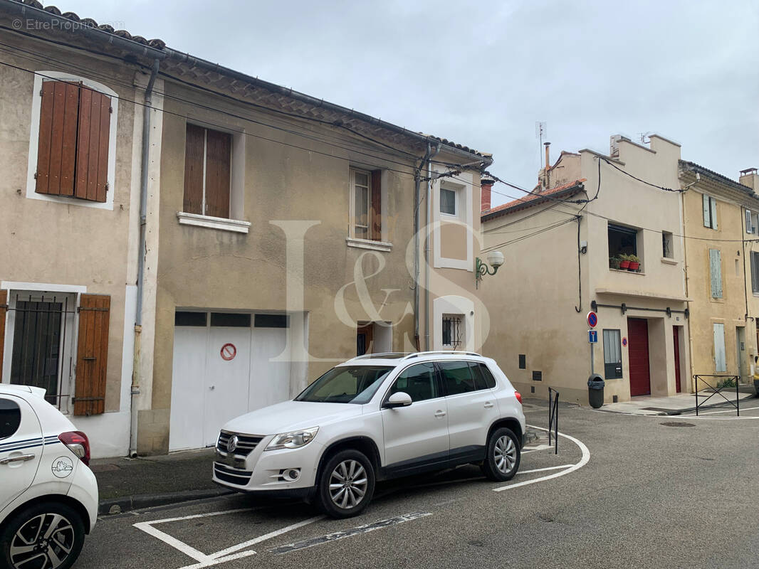 Maison à ORANGE