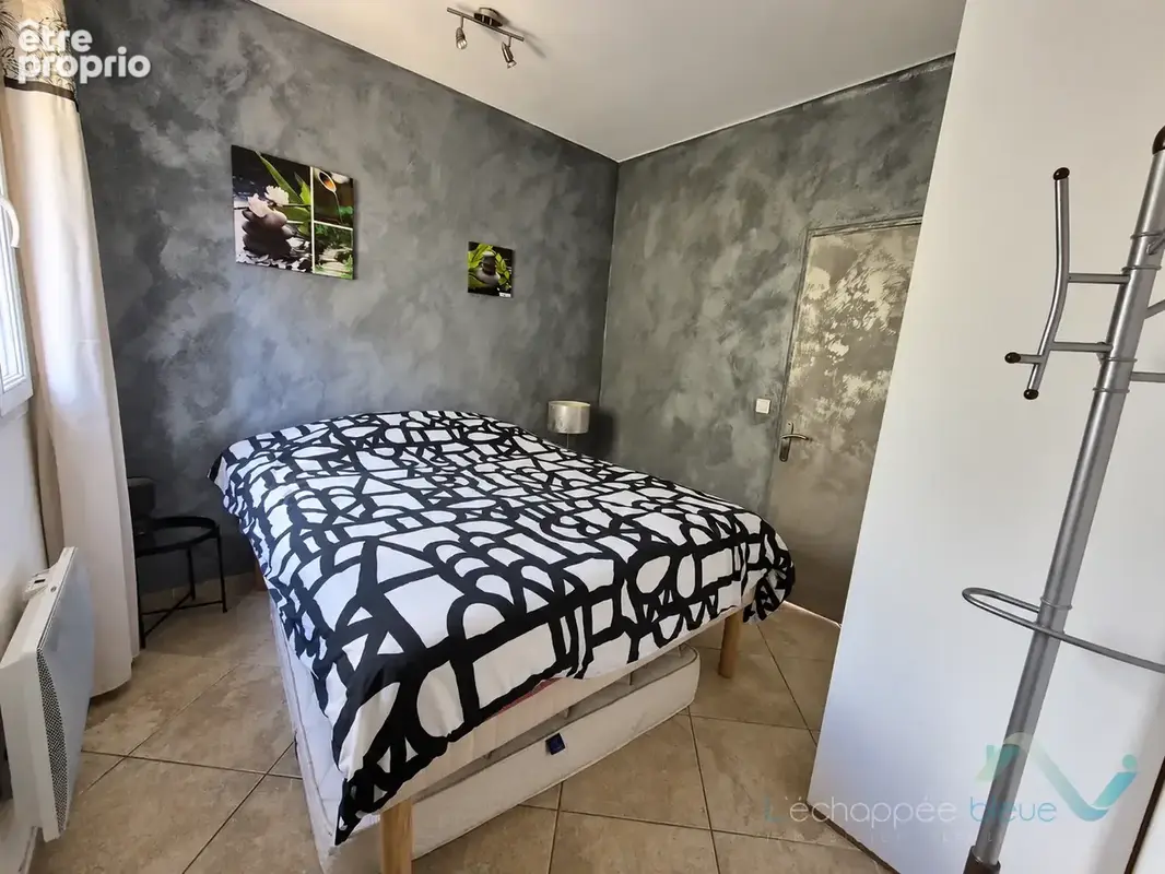 La londe-les-maures   maison de plain-pied avec chalet indépendant - photo 9