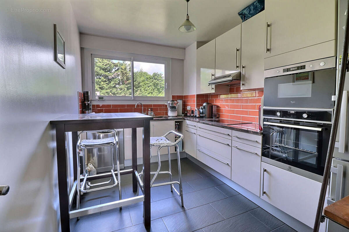 Appartement à MAREIL-MARLY