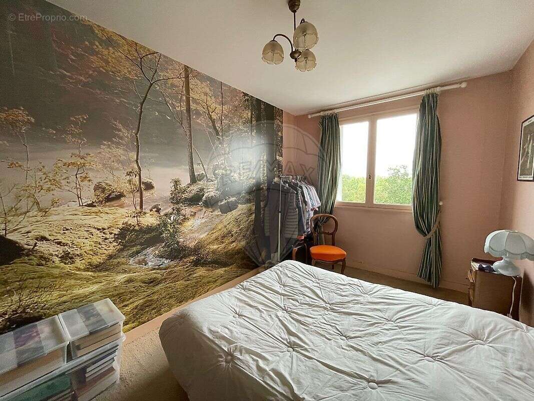 Appartement à SAINT-JULIEN-LES-VILLAS