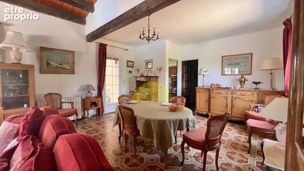 Belle propriété sur un parc arboré de 6 619 m² - photo 8