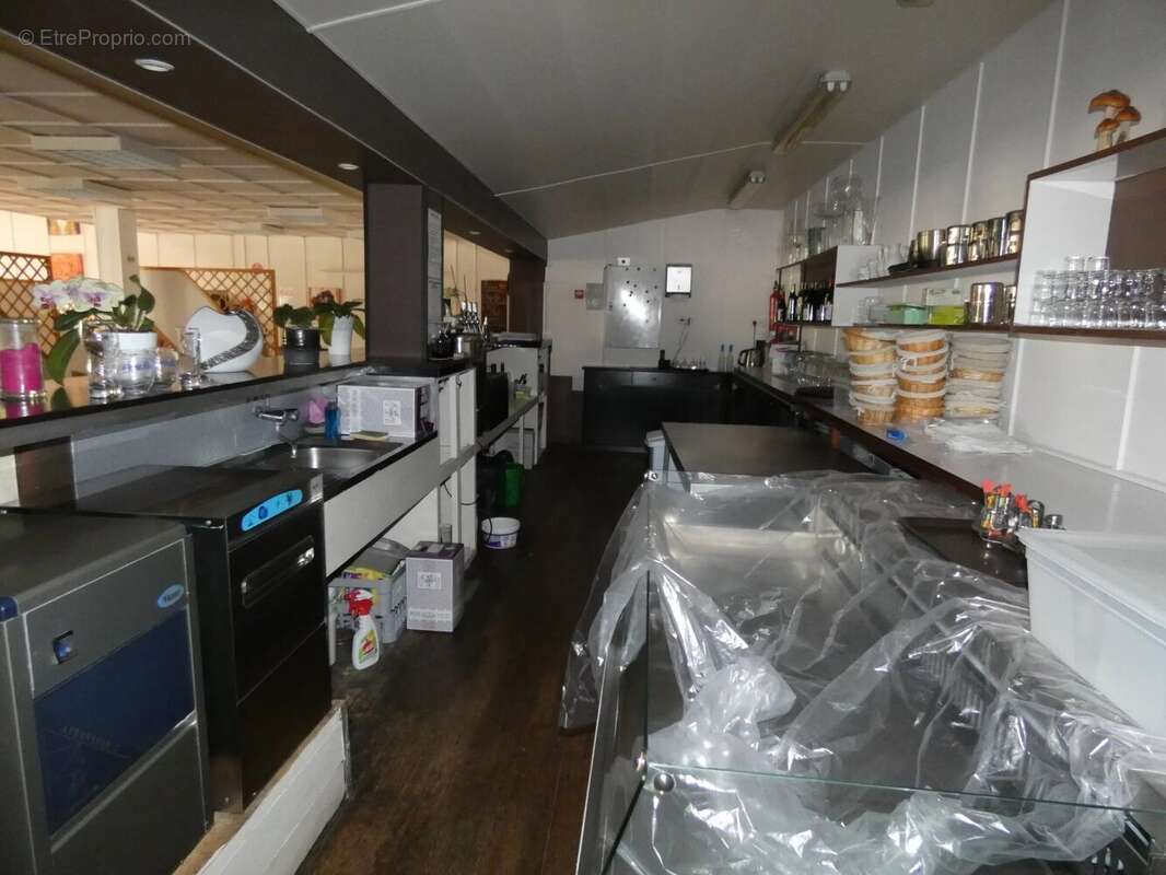 Bar-restaurant, proche de la vallée des Saints - photo 6