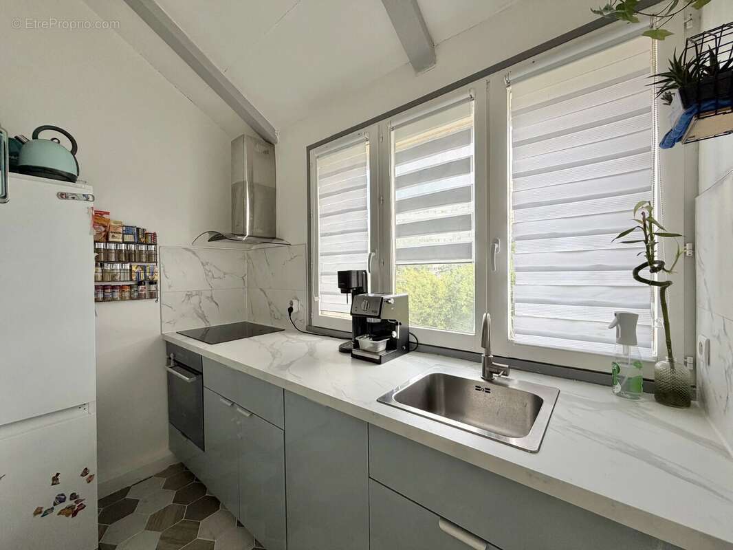 Appartement 38 m² à Verrieres-Le-Buisson  - photo 4