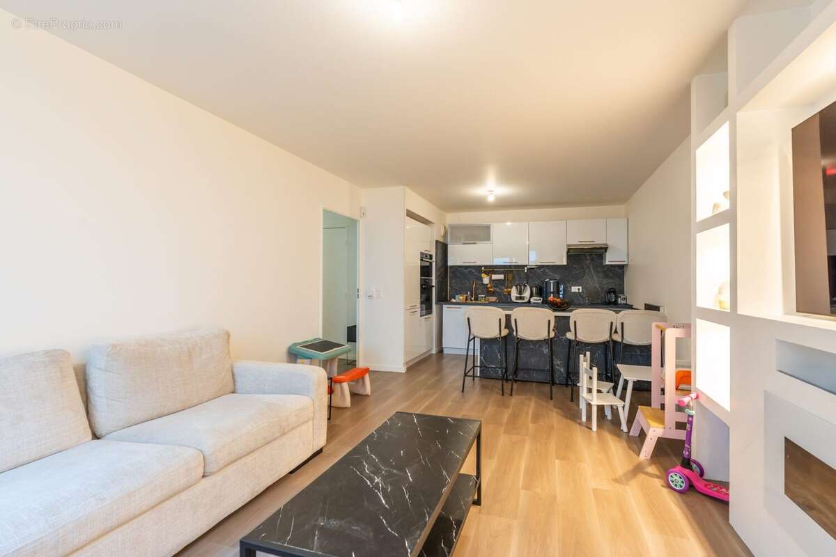 Appartement à LIVRY-GARGAN