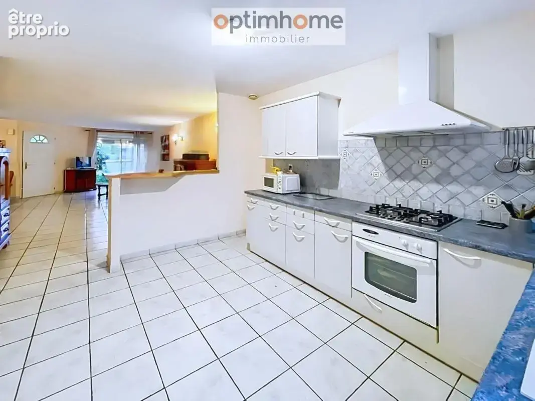 EXCLUSIVITE Maison de plain-pied à Montescot : Calme, potentiel et proximité des plages (15 min) - photo 3