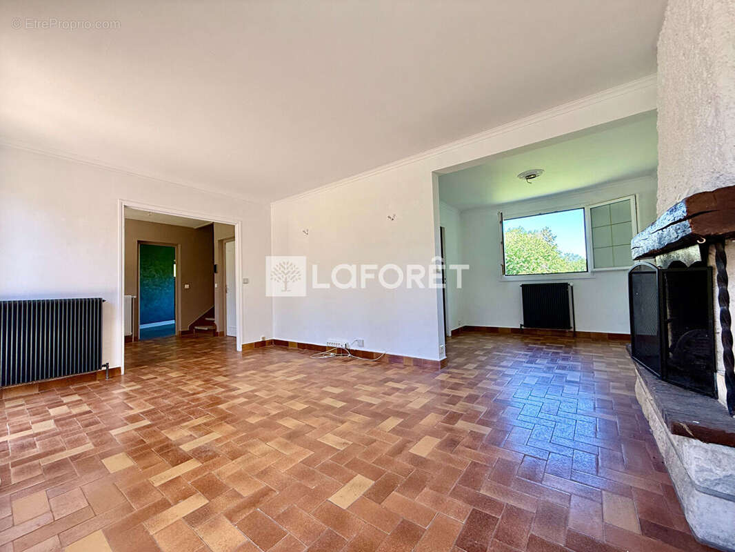 Maison Milly La Foret 7 pièce(s) 200 m2 - photo 5
