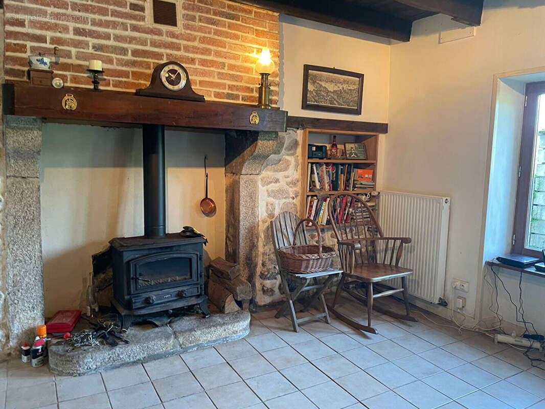 Maison à AURIAT
