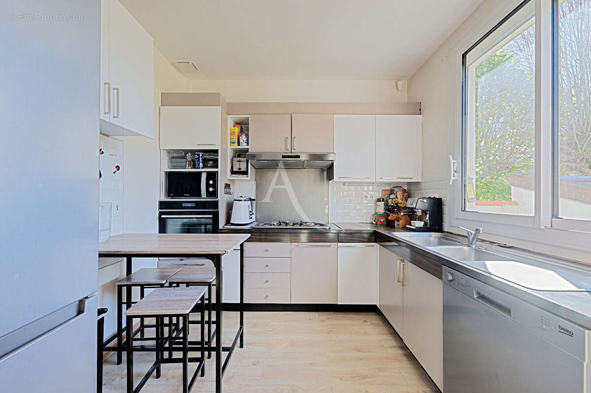 Maison à LE PERREUX-SUR-MARNE