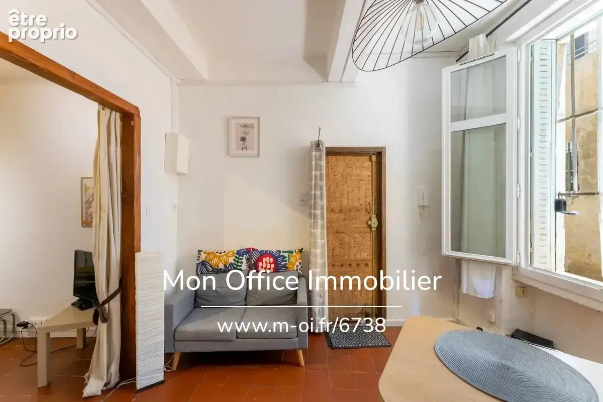 Référence : 6738-YAN. - Appartement 1 pièce en centre ville - photo 3