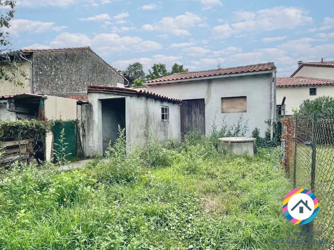 Maison à MAZERES